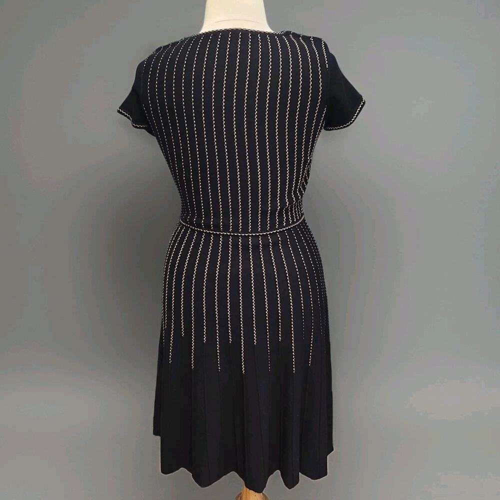Gabby Skye Large Sweater Dress Short Sleeve Fit Flare Cozy Soft - Picture 3 of 9